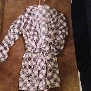 Victoria's Secret Black and Pink Plaid Pajama Robe